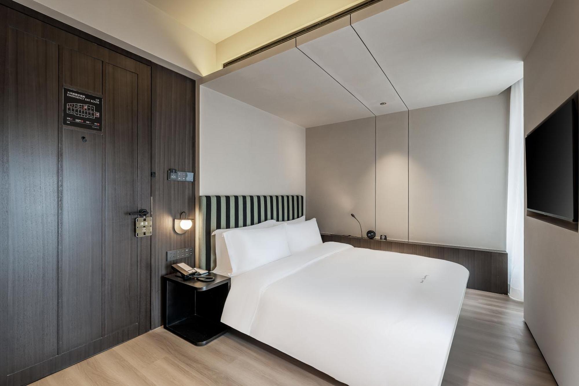 Noa Shanghai- Jing'an Temple Hotel